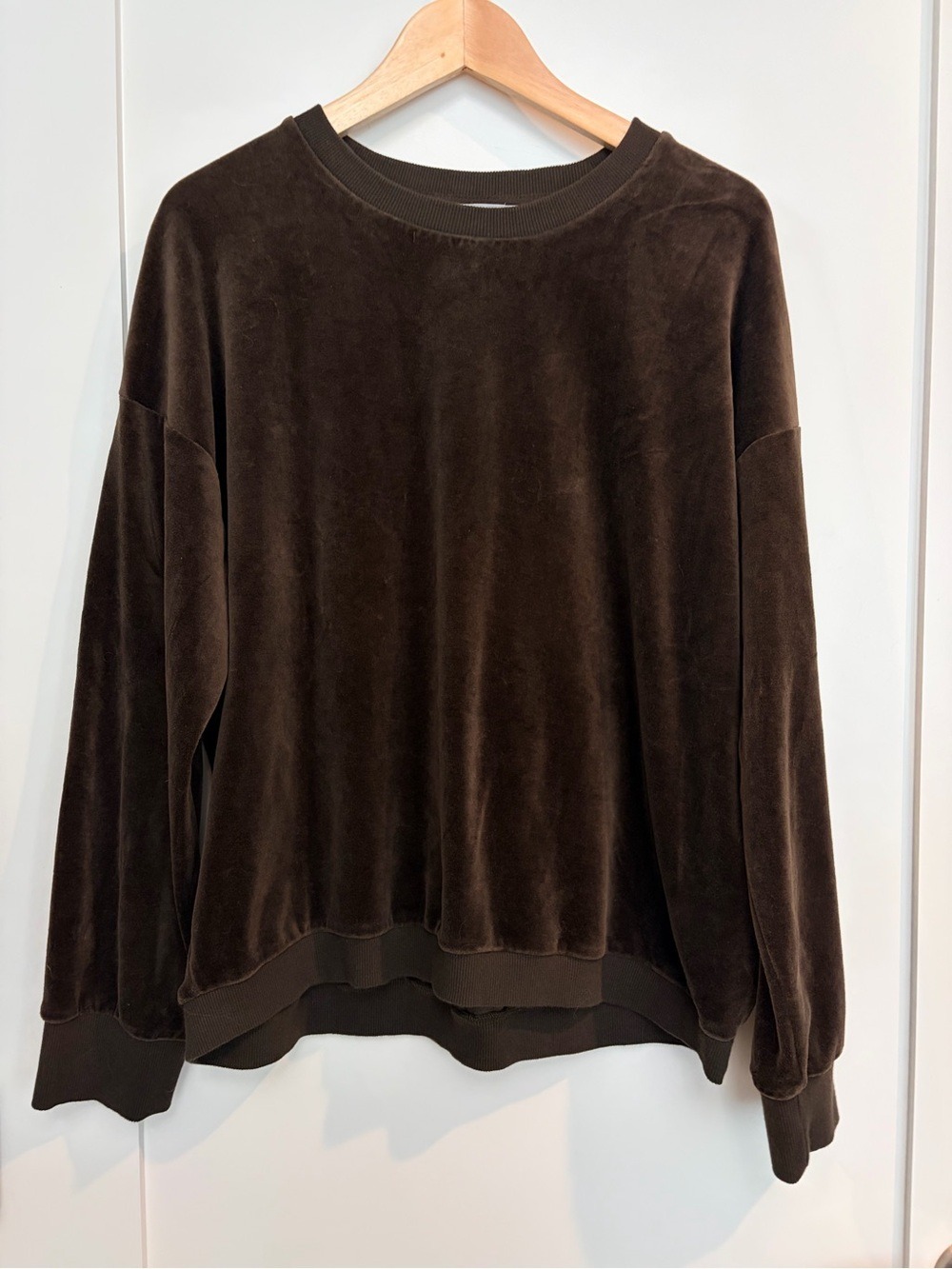 Vince Brown Velour Crewneck Pullover Sweatshirt | Size Larg